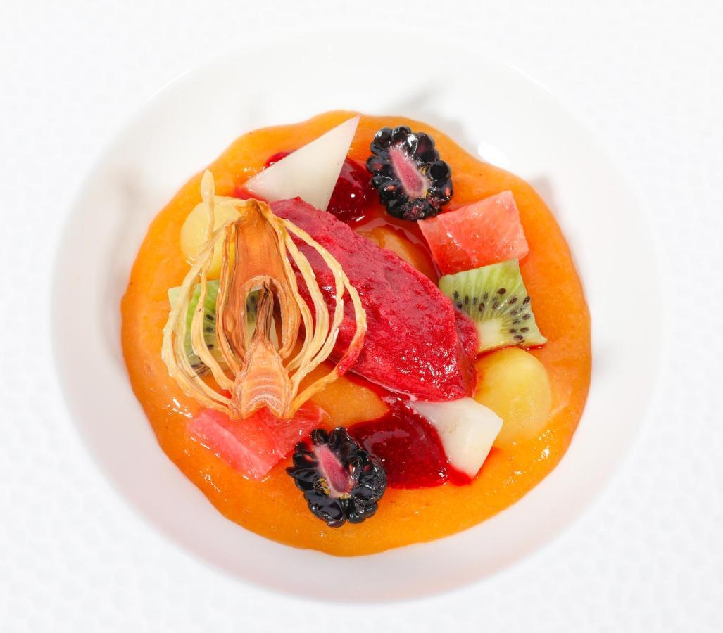 Art Hotel Grandes Murailles 발토우르넨체 외부 사진